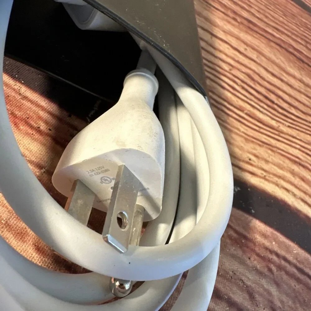 GENUINE Apple Power Cord Volex - 2.5A 125V iMac Mac Book Pro APC7H
